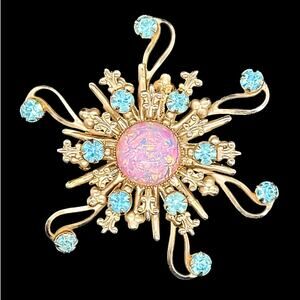 Radiant Atomic Era Starburst Brooch Silver Tone Fire Glass Opal Blue Sparkle